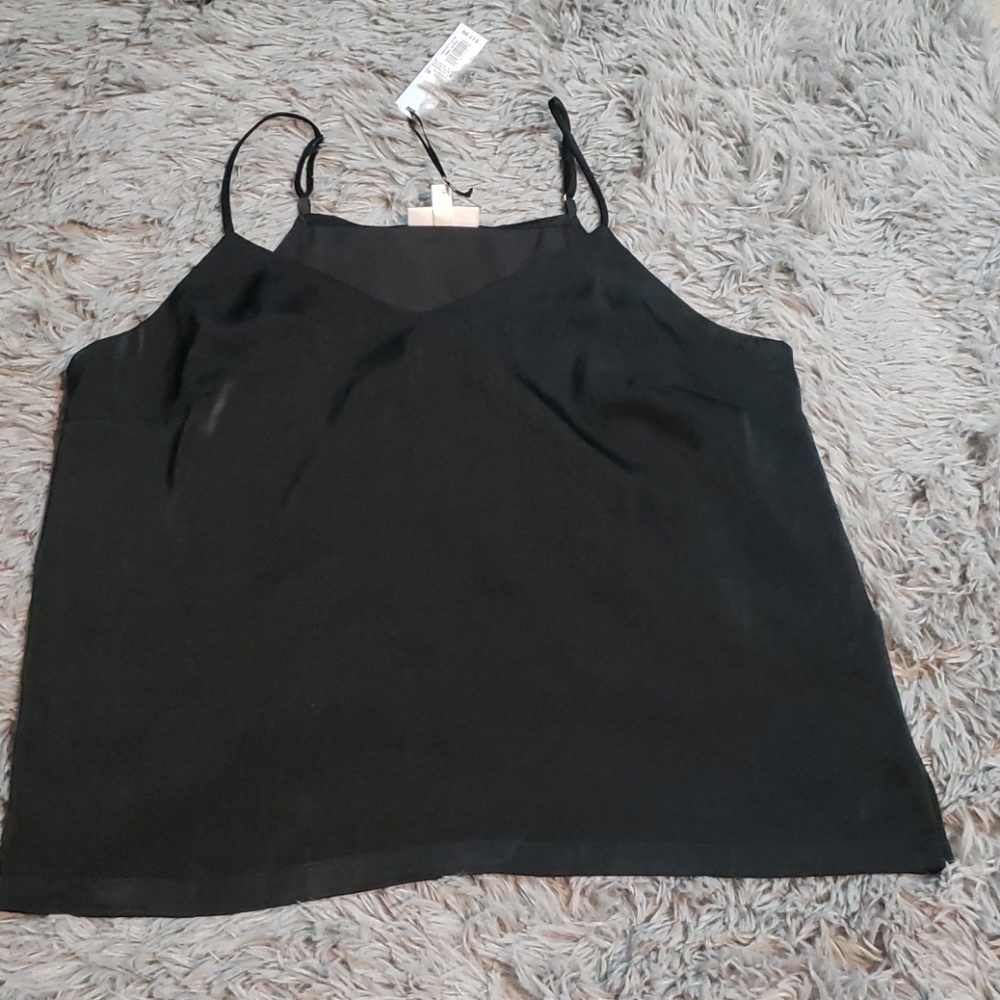 Black shirt